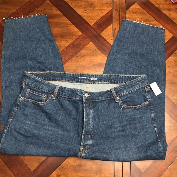 Old Navy High-Rise Secret-Slim Pockets O.G. Straight Plus-Size Button-Fl… - Picture 2 of 12